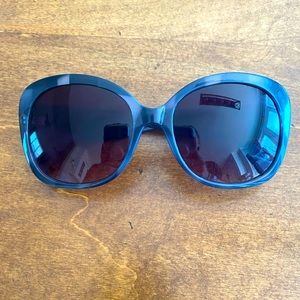 Oversized sunglasses